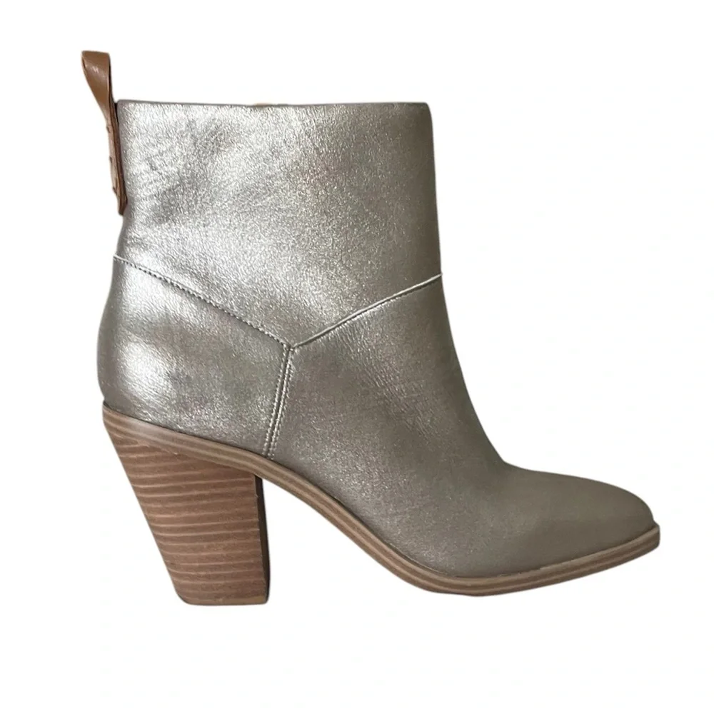 NWOB Crown Vintage Randie Leather Heeled Ankle Boot Size 10